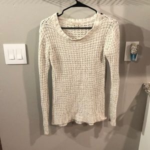 Gray/white sweater